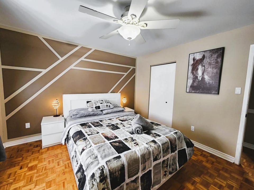 Bed, Bedroom