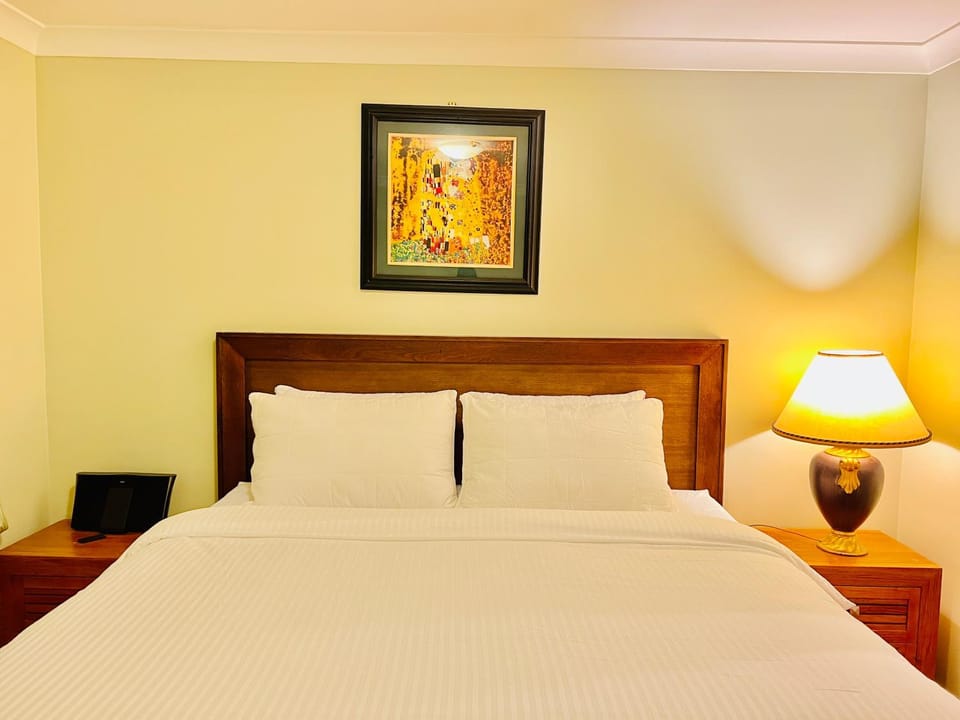 An Ensuite Comfort in Sydenham Nature lodge in Taylors Lakes