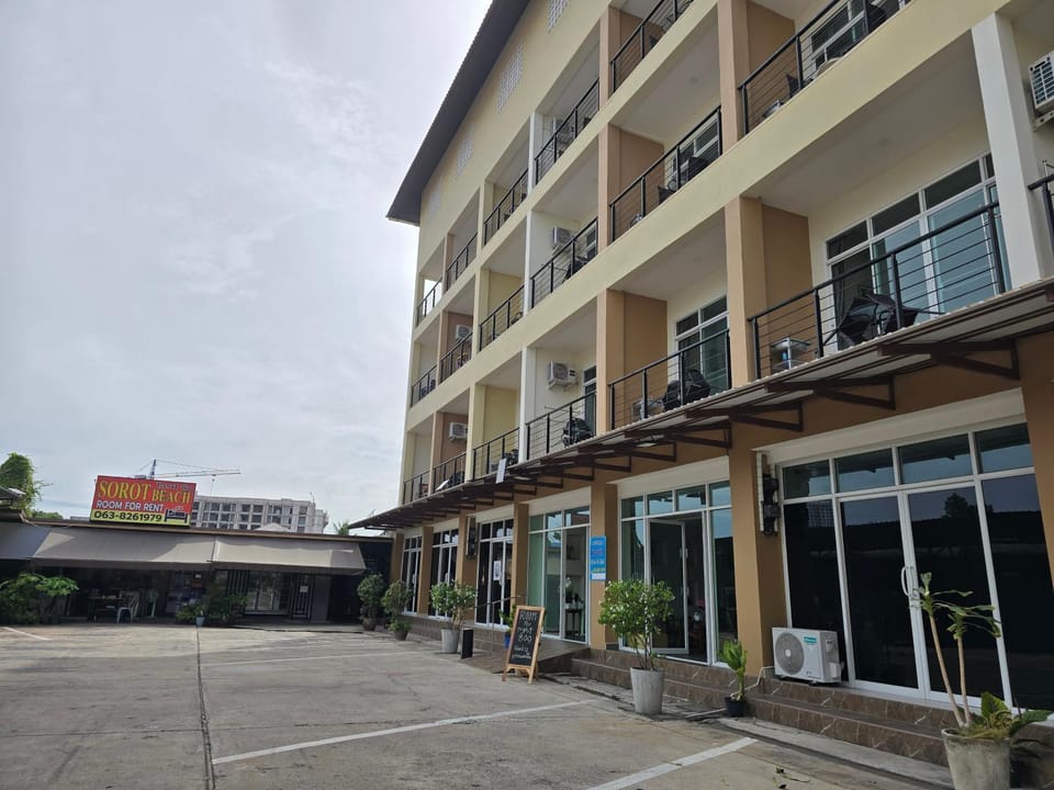Property building, Day