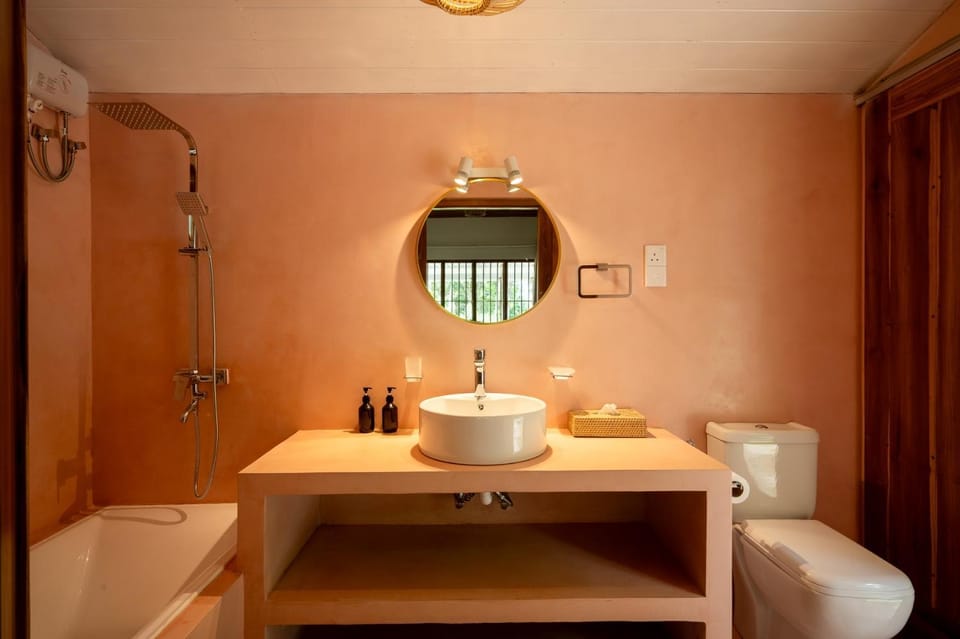 Bathroom, Bath