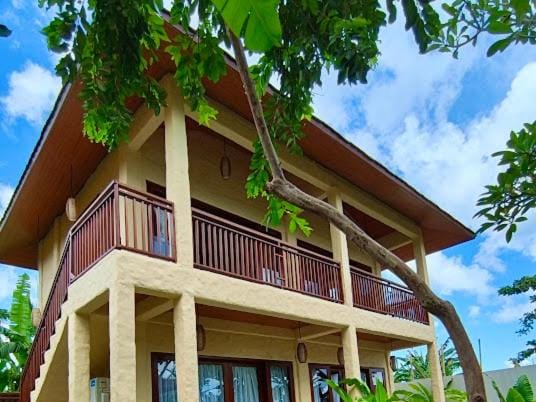 Sanur ocean view villas Bed and Breakfast in Denpasar