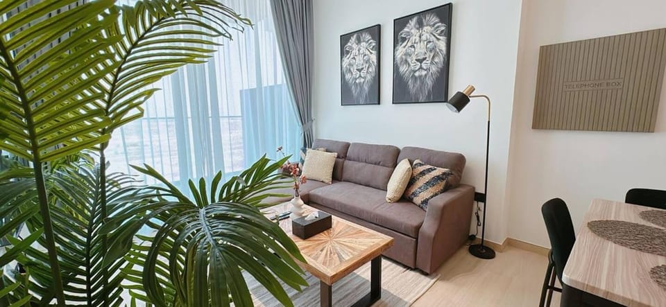 Stylish 1br Apt Jvc W Pool & Free Parking Apartment in Dubai