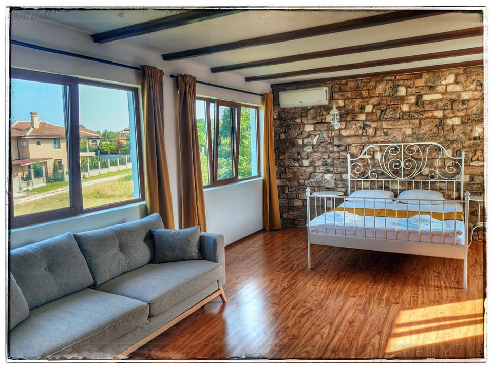 Casa Alegra Villa in Varna Province