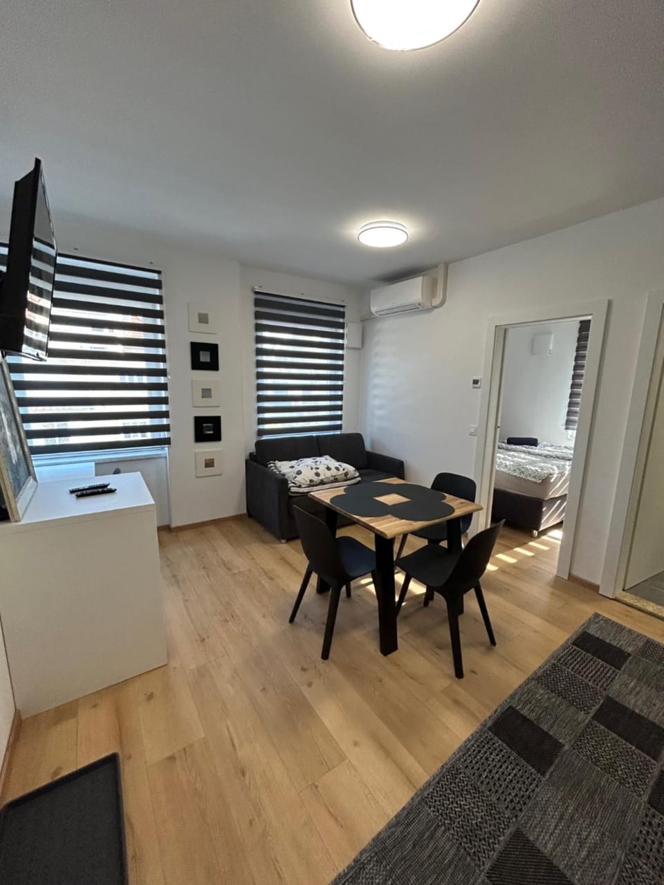 CASA BOX APARTMENT Free garage Apartment in Slovenia