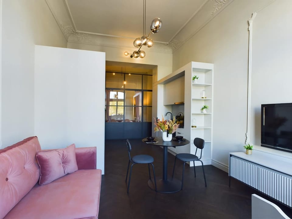 TV and multimedia, Living room