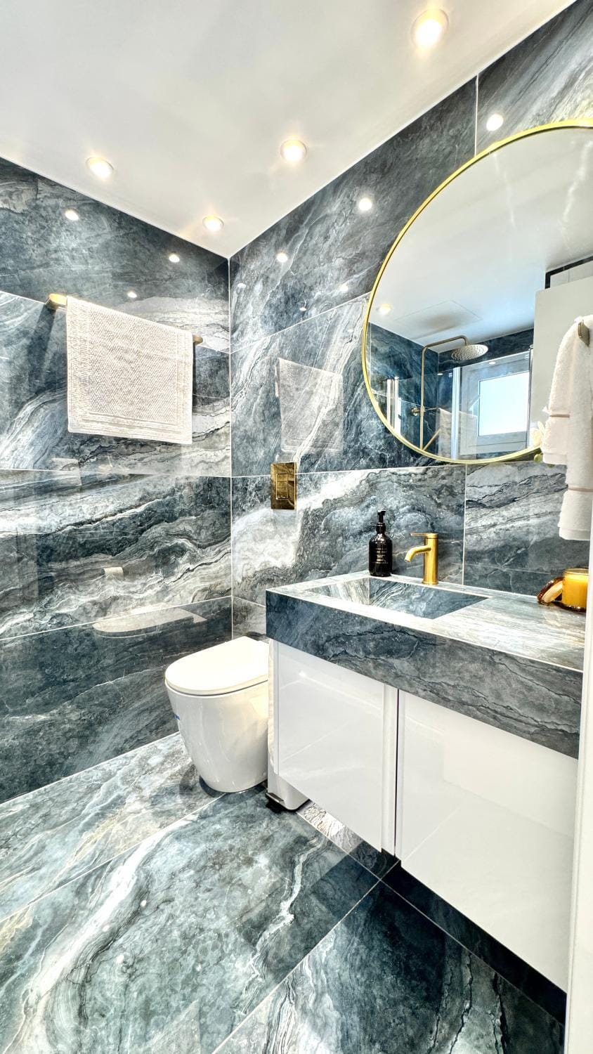 Shower, Toilet, hair dryier, towels