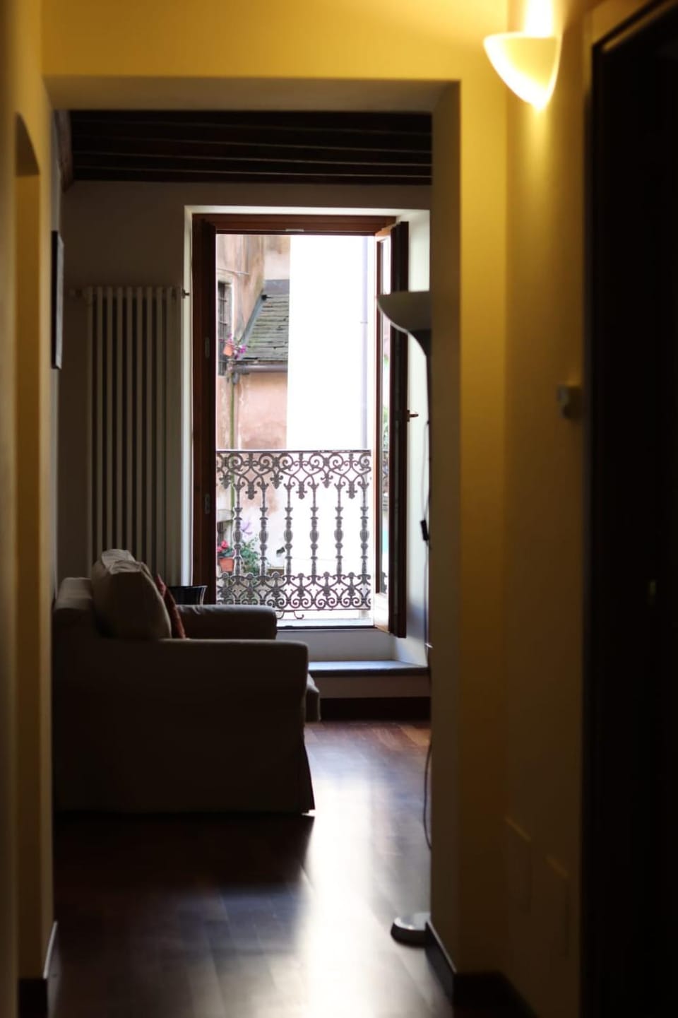View (from property/room), Living room, Seating area