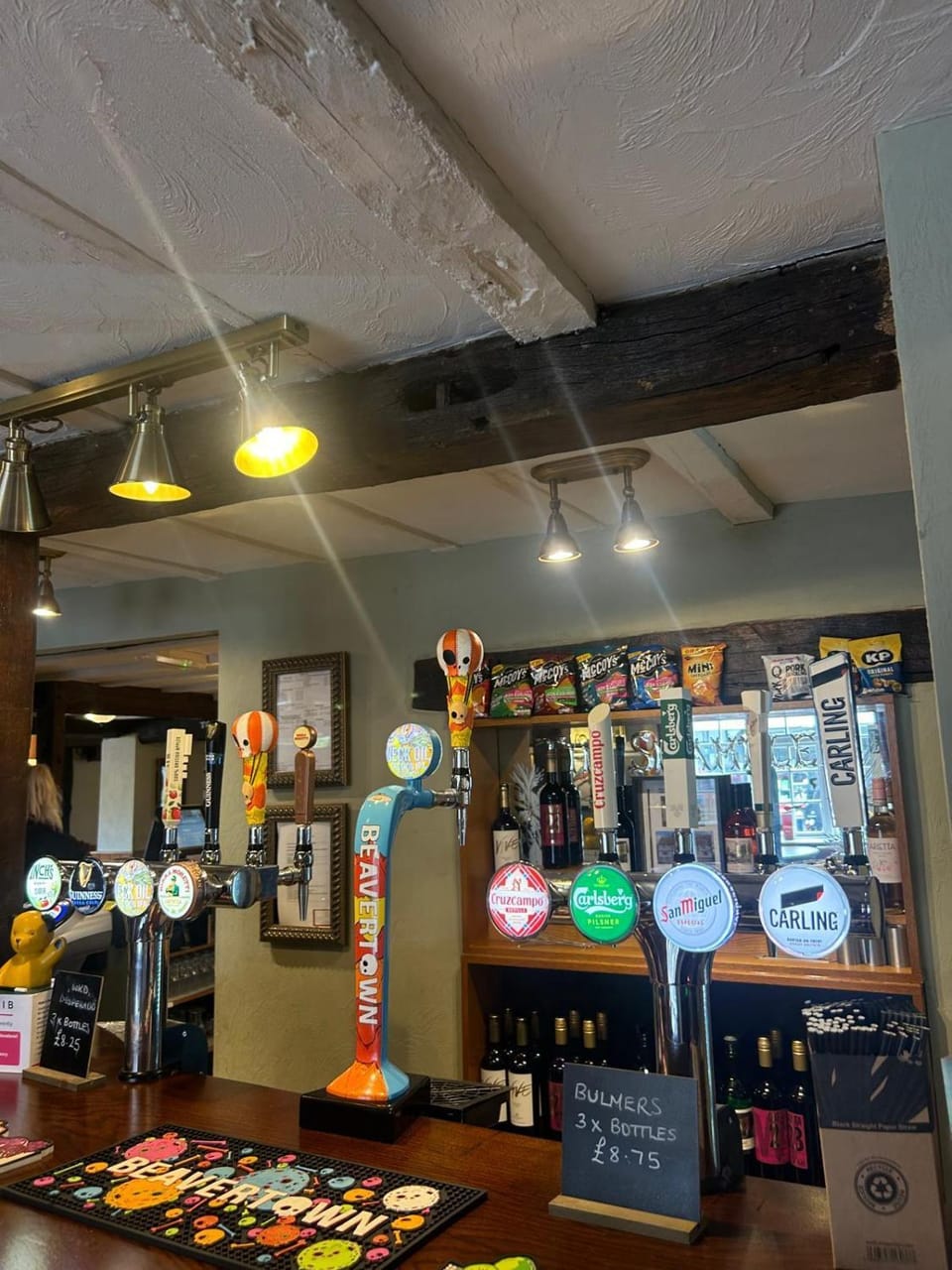 Lounge or bar