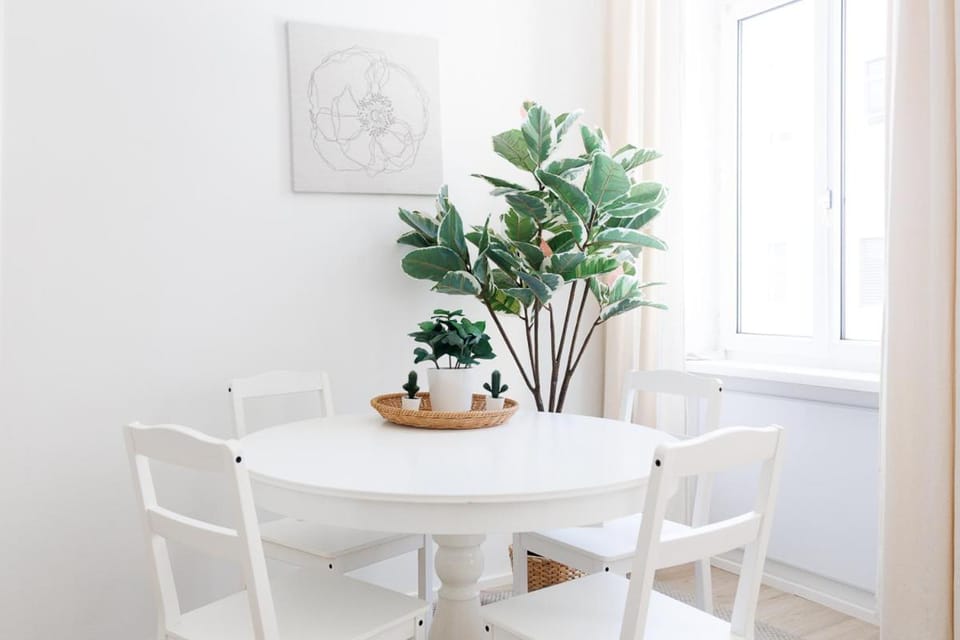 Decorative detail, Dining area