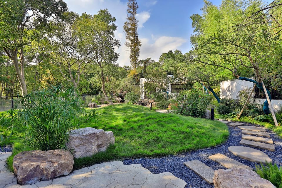 Property building, Natural landscape