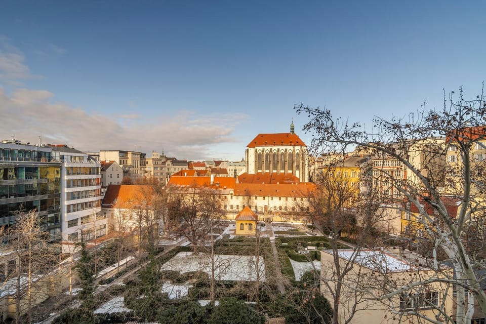 Day, Winter, View (from property/room), City view, Garden view, Landmark view, Location