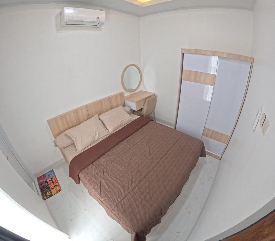 Bed, Bedroom, air conditioner