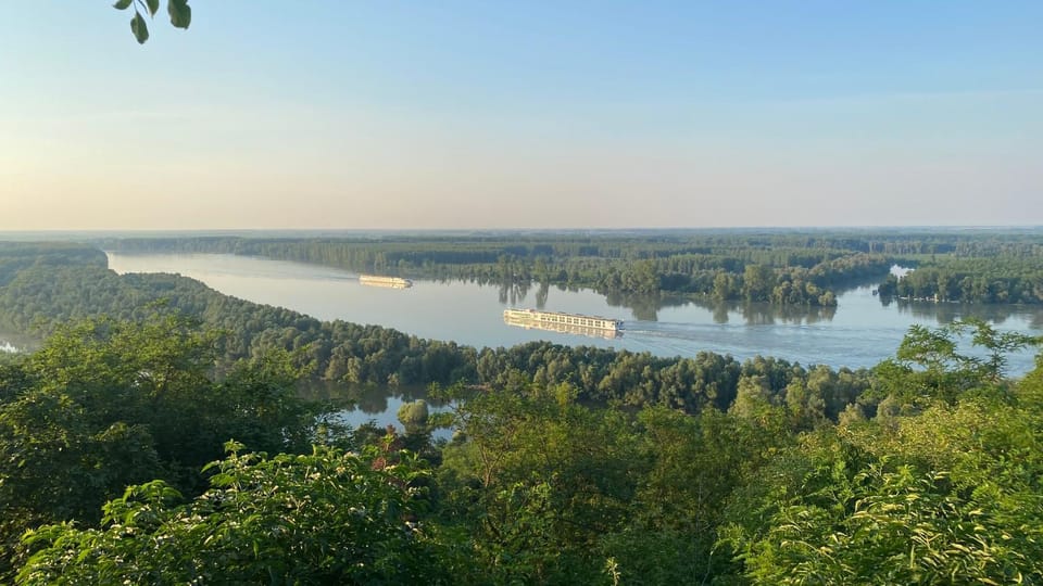 VINOTEL BRZICA Aljmaš Hotel in Vojvodina