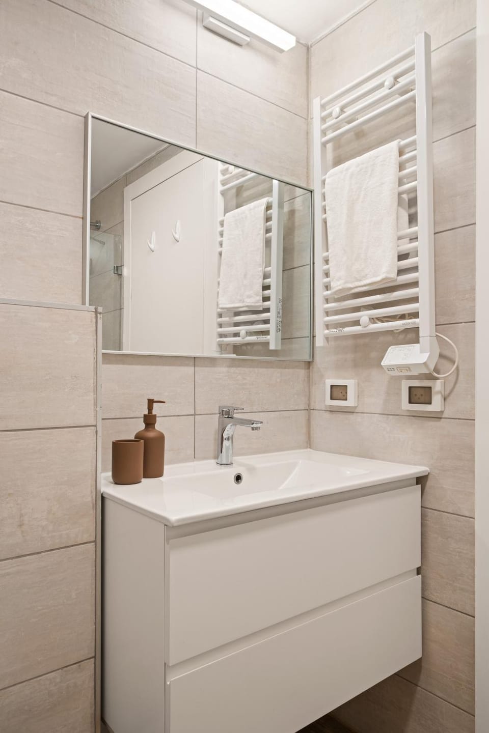 Yashar Savyon View JLM - 1bd 16th floor Apartment in Jerusalem