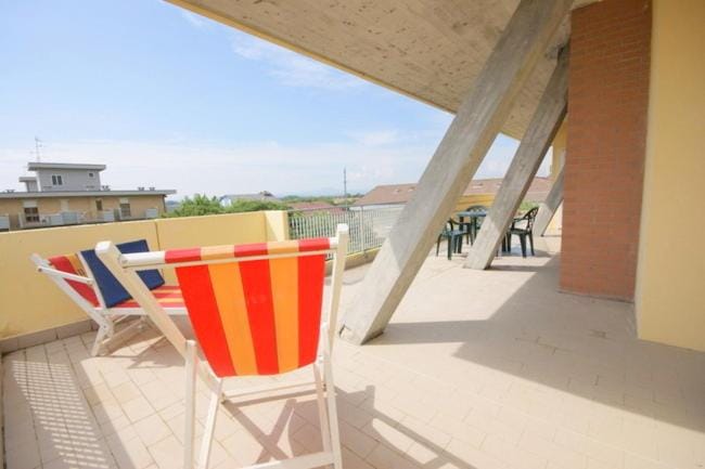 Day, Natural landscape, View (from property/room), Balcony/Terrace