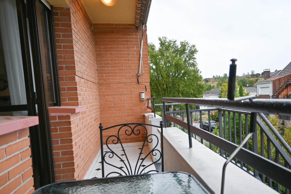 View (from property/room), Balcony/Terrace