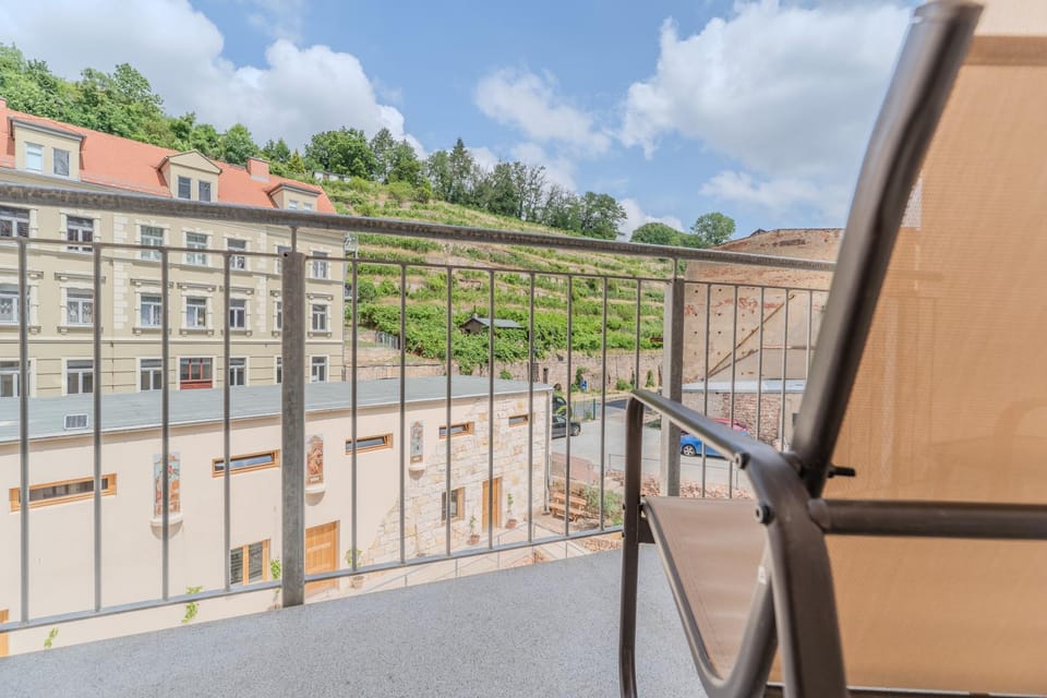 Property building, Day, View (from property/room), Balcony/Terrace, City view