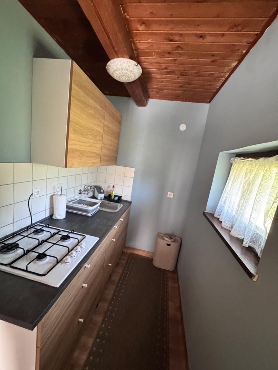 Kitchen or kitchenette, stove