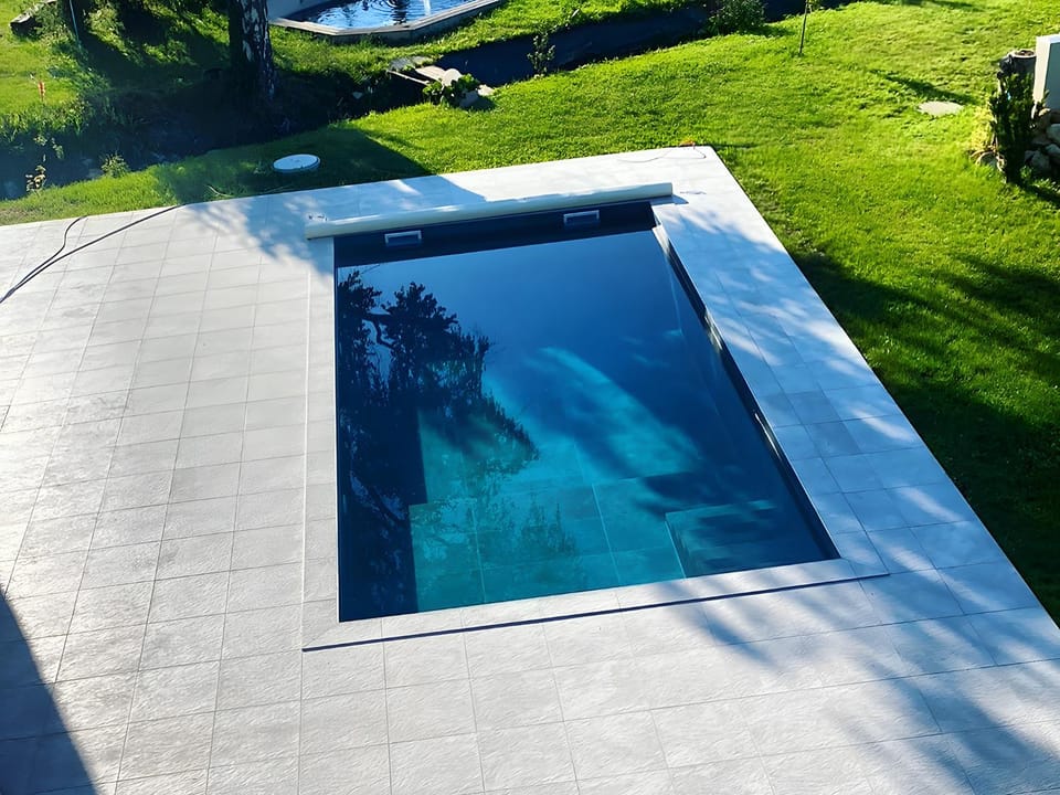 Day, Garden, Swimming pool
