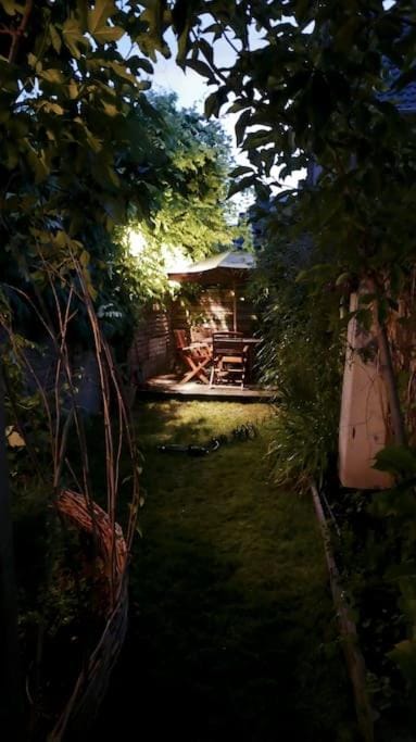 Apartement Strasbourg entre hypercentre et verdure Apartment in Strasbourg