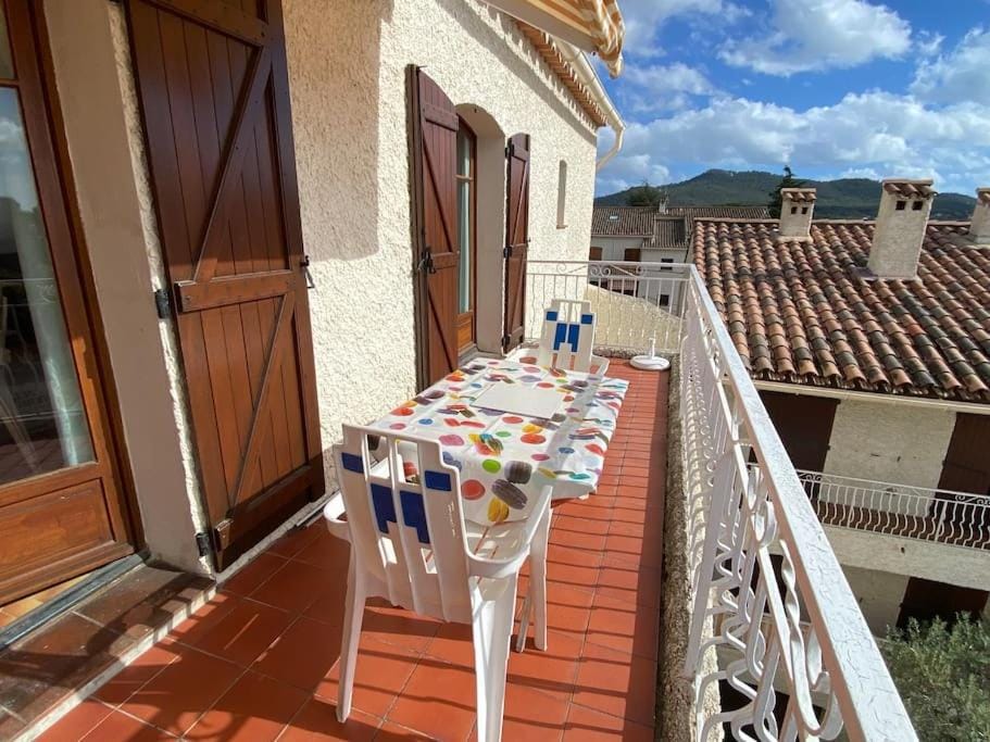 Studio terrasse Saint Cyr sur Mer Les Lecques Apartment in La Cadière-d'Azur