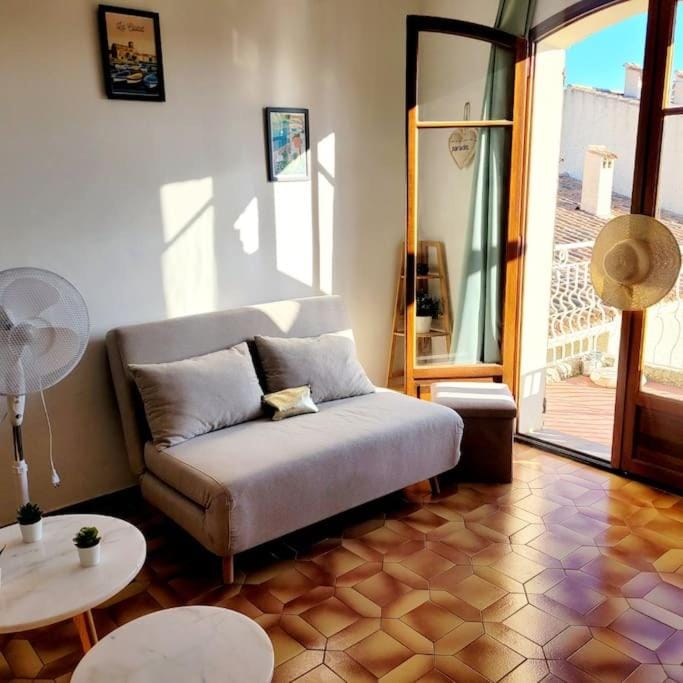 Studio terrasse Saint Cyr sur Mer Les Lecques Apartment in La Cadière-d'Azur