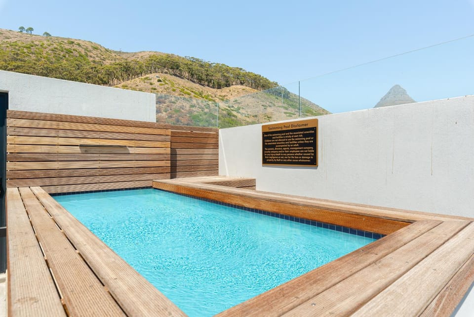 Natural landscape, Mountain view, Pool view, Swimming pool