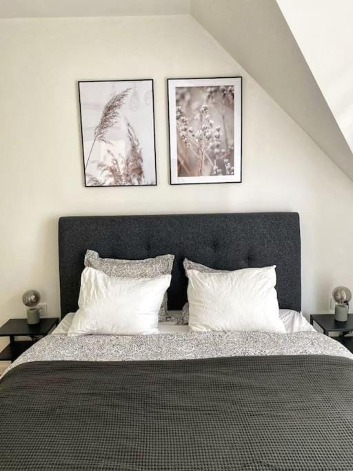 Rooftop Apartment with Terrace & AC - Self Check-In Apartment in Vienna