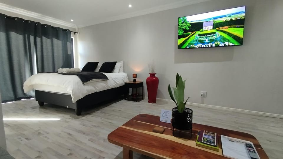 DINAS Self-Catering Accommodation Flat 2 Bed and Breakfast in Namibia