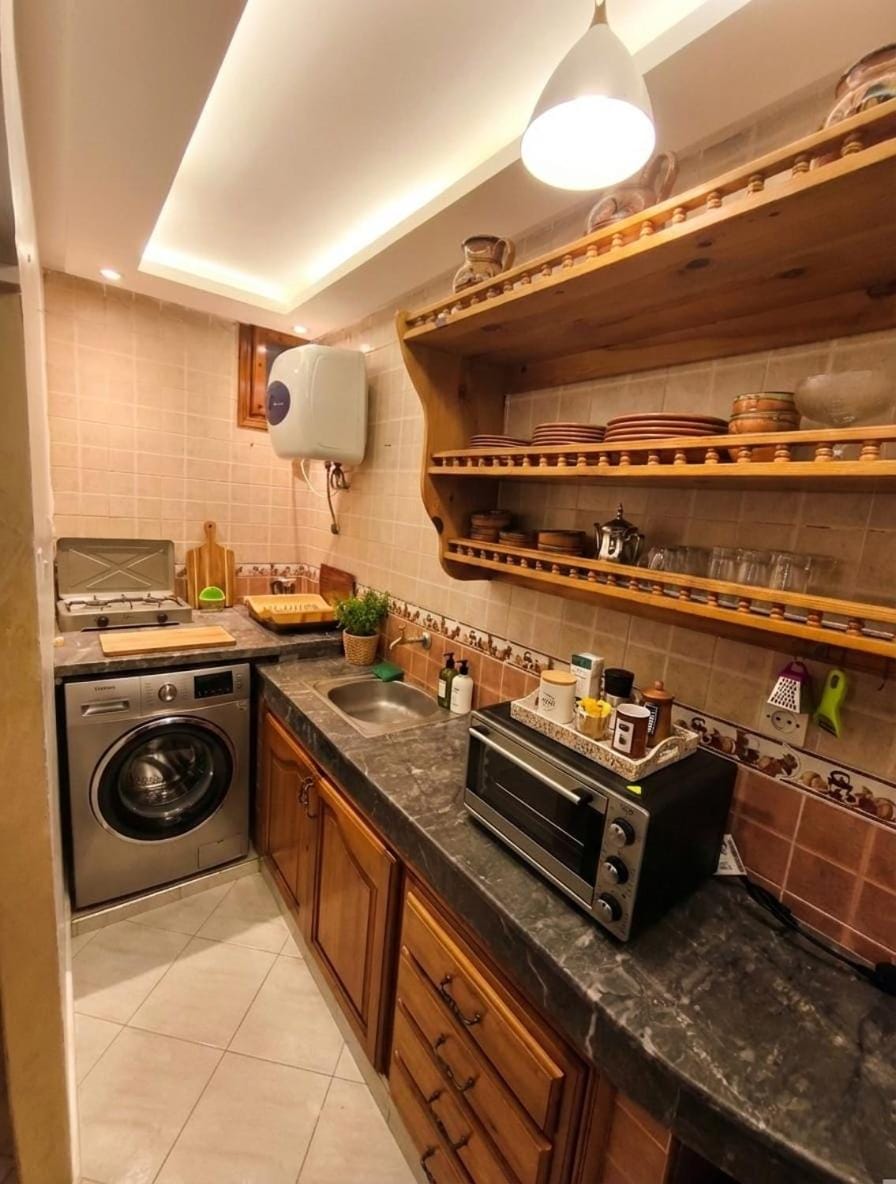 kitchen, kitchen