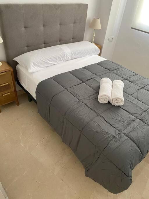 Edifico Mañez Segundo- Nuevo, 10 minutos Gibraltar Apartment in Andalusia