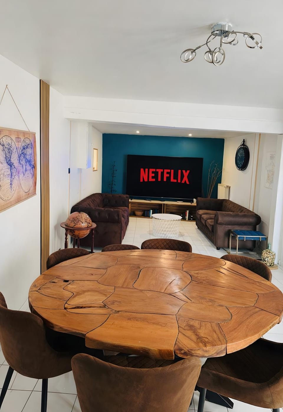 Property building, Living room