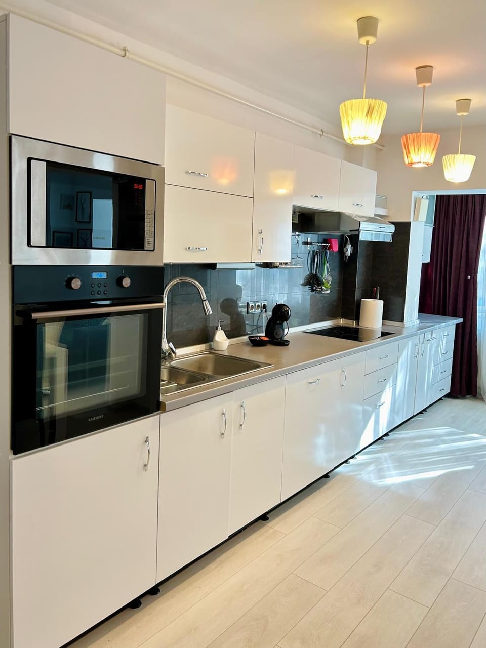 Kitchen or kitchenette, oven, stove