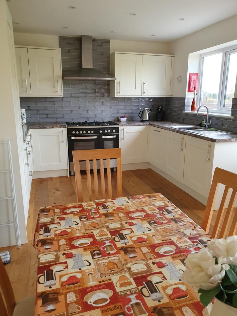 farm cottage with hottub House in Borough of Harrogate