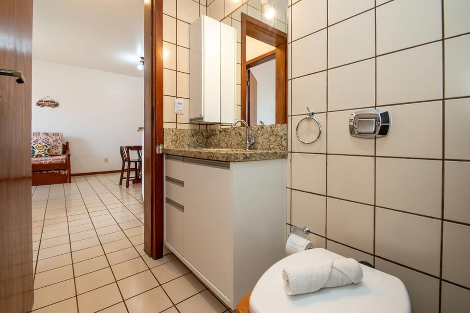 50m do Centrinho e 100m do Mar nos Ingleses KR9882 Apartment in Florianopolis