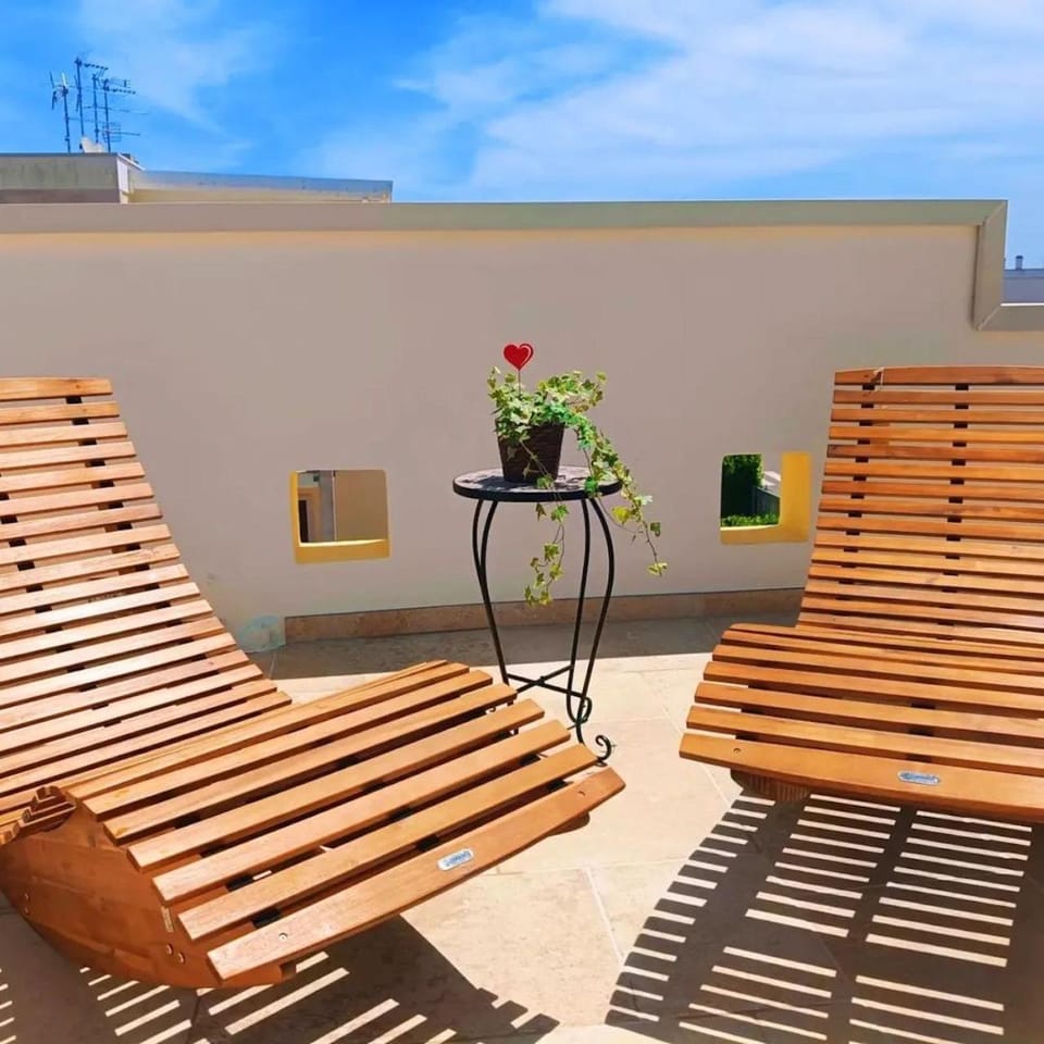 Property building, Balcony/Terrace