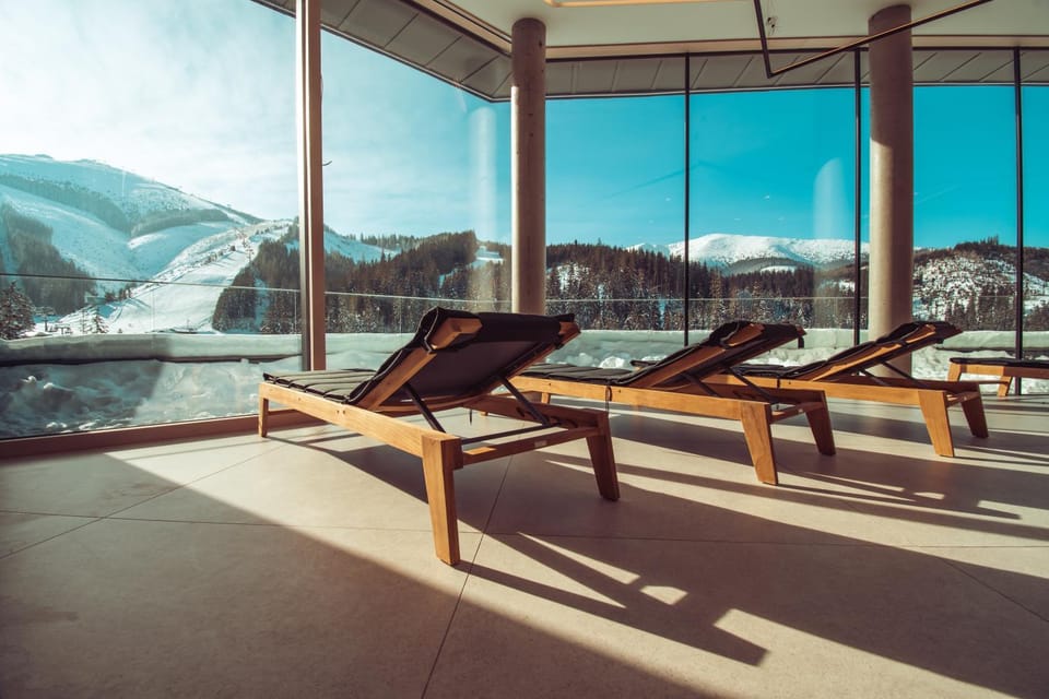 Mountain view, sunbed