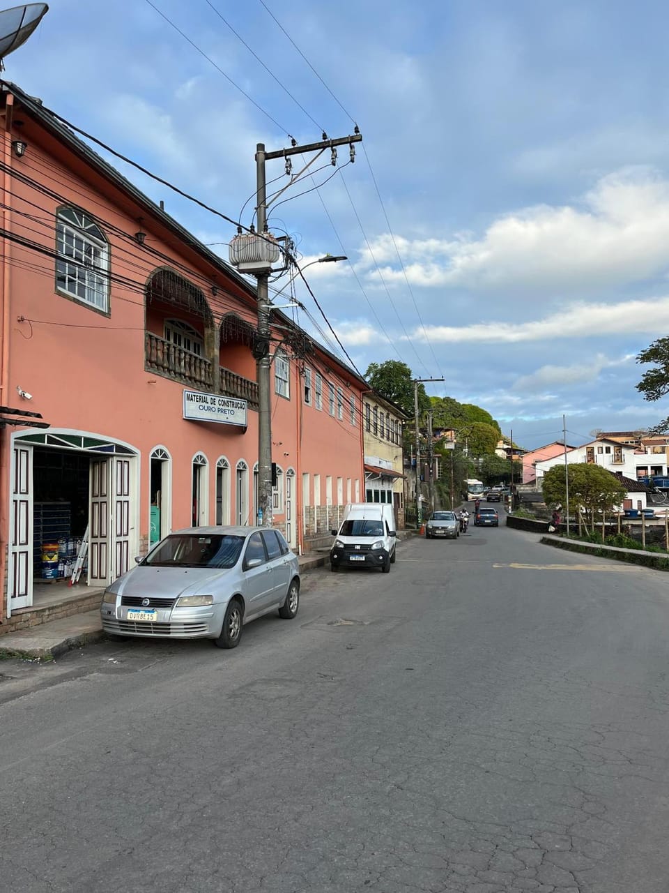 Property building, Street view, Location
