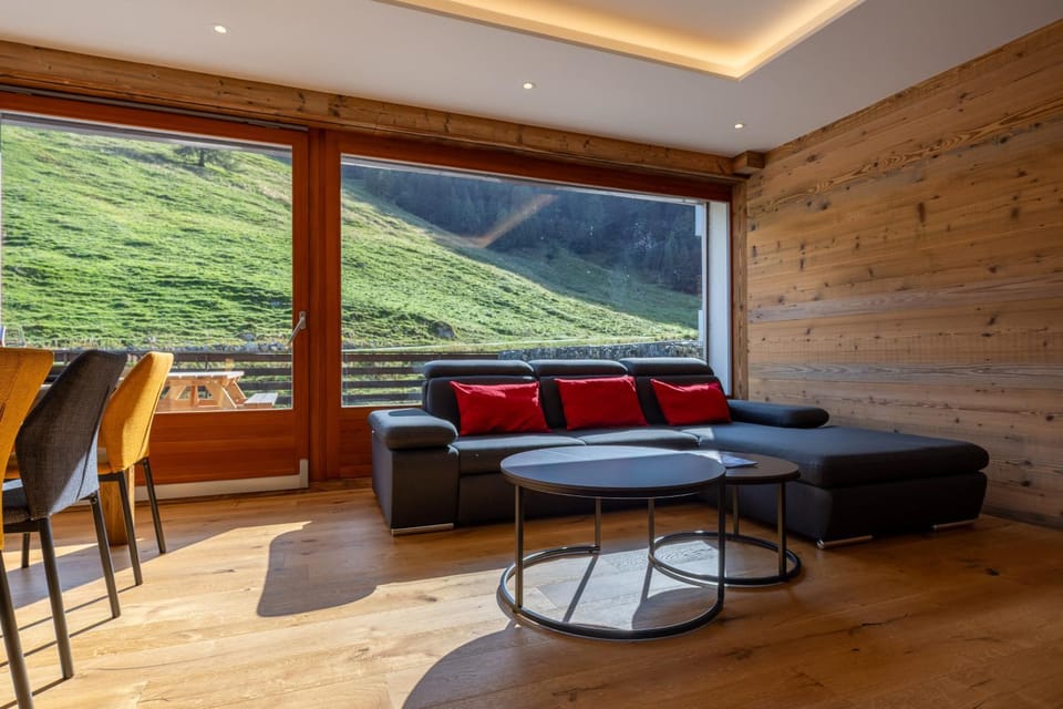 Living room, Seating area, Mountain view