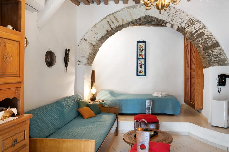 Property building, Living room
