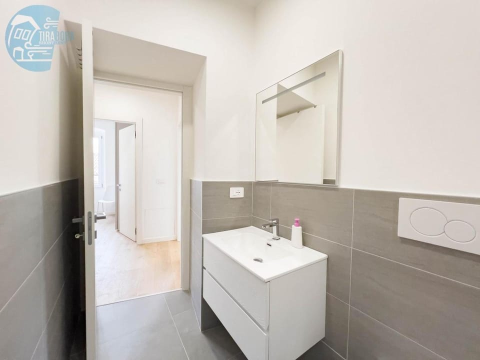 Marco Polo 26 Tirabora Short Rent Apartment in Trieste