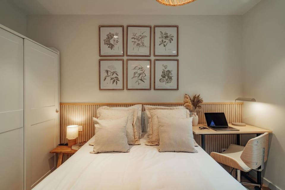 Casa Marina Apartment in Barcelona
