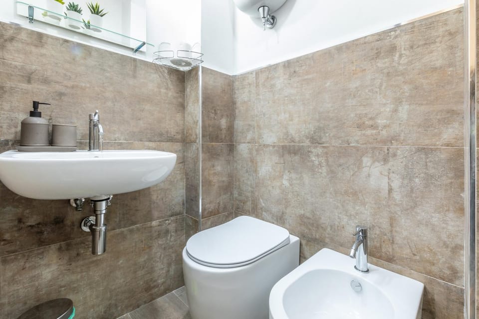 Shower, Toilet, Bathroom, bidet