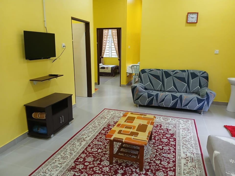 Communal lounge/ TV room, TV and multimedia, Seating area