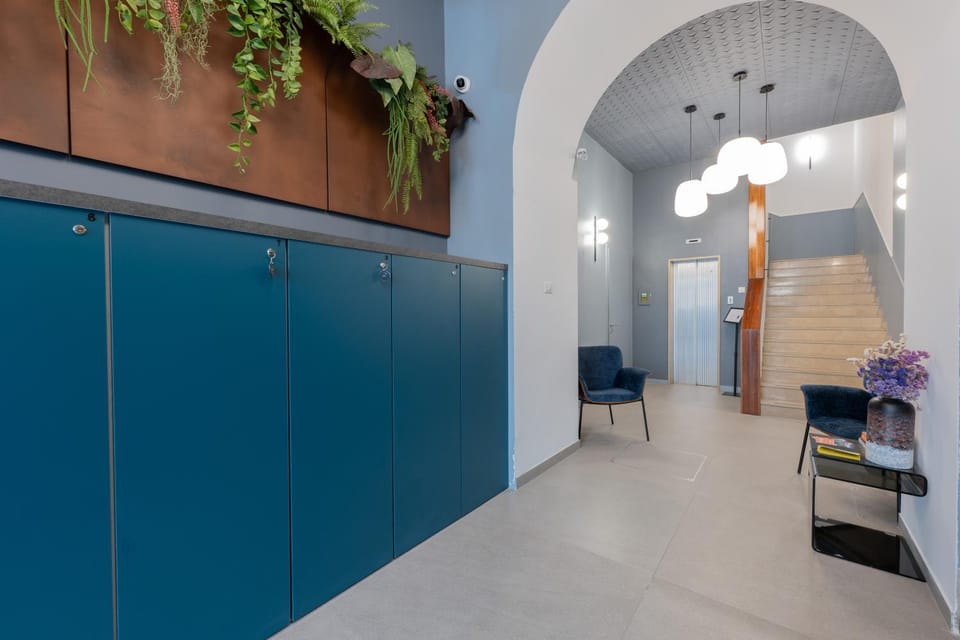 locker, storage