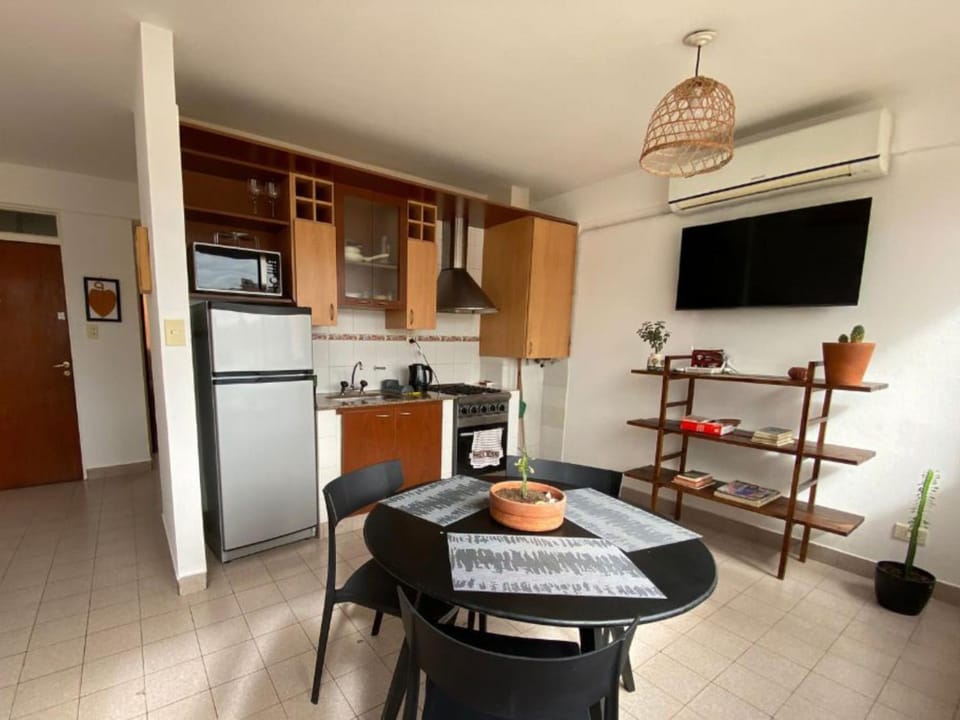TV and multimedia, Kitchen or kitchenette, Dining area, oven