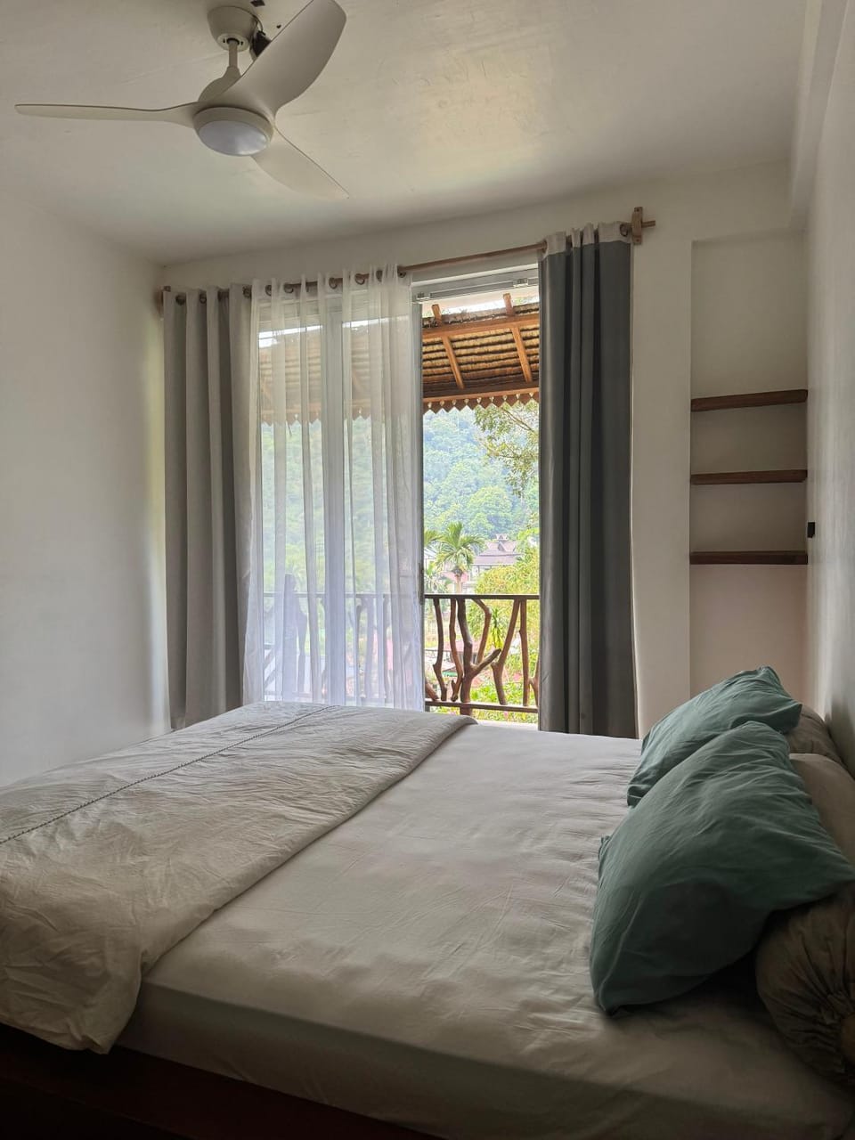 KAYANA and BAR Bed and Breakfast in Indonesia