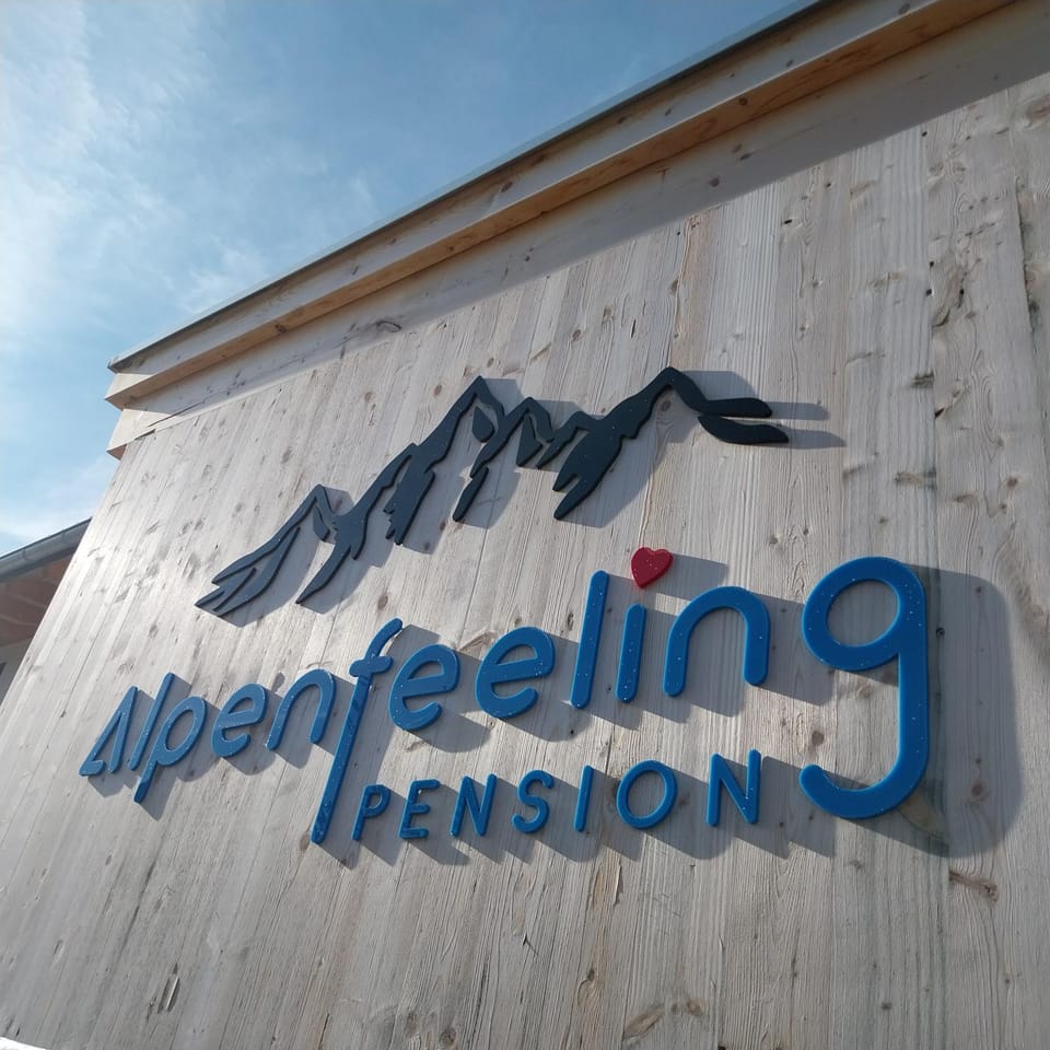 Property logo or sign, Logo/Certificate/Sign, Street view