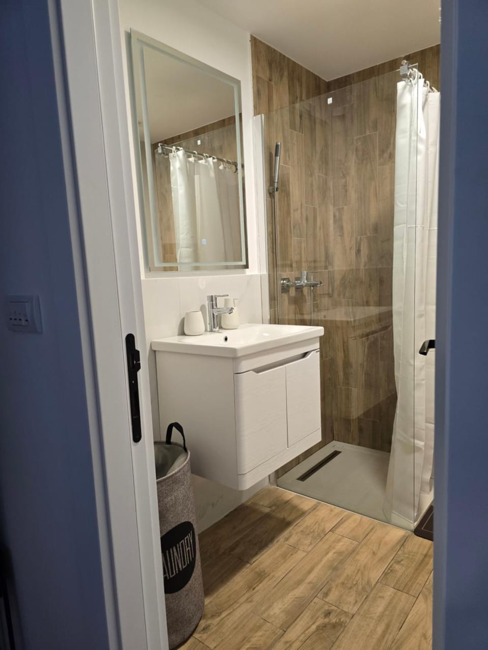 Sunny lux apartman Apartment in Serbia