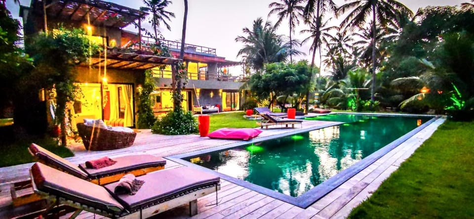 Natural landscape, Garden, Evening entertainment, Pool view, Swimming pool, sunbed